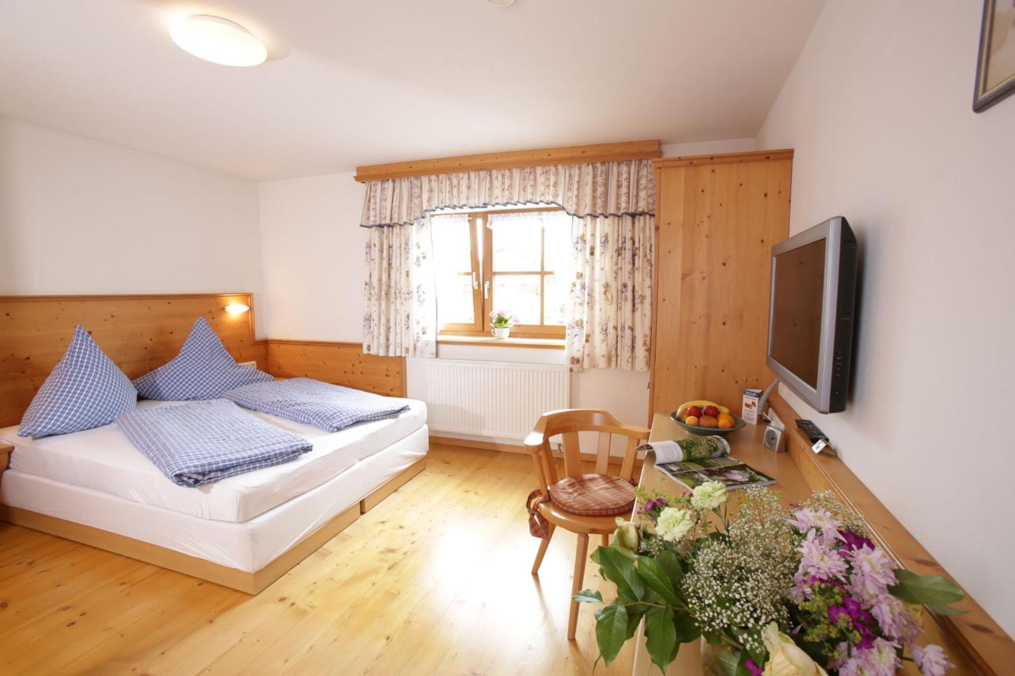 Lindlweberhof Hotel Rosenheim Ngoại thất bức ảnh